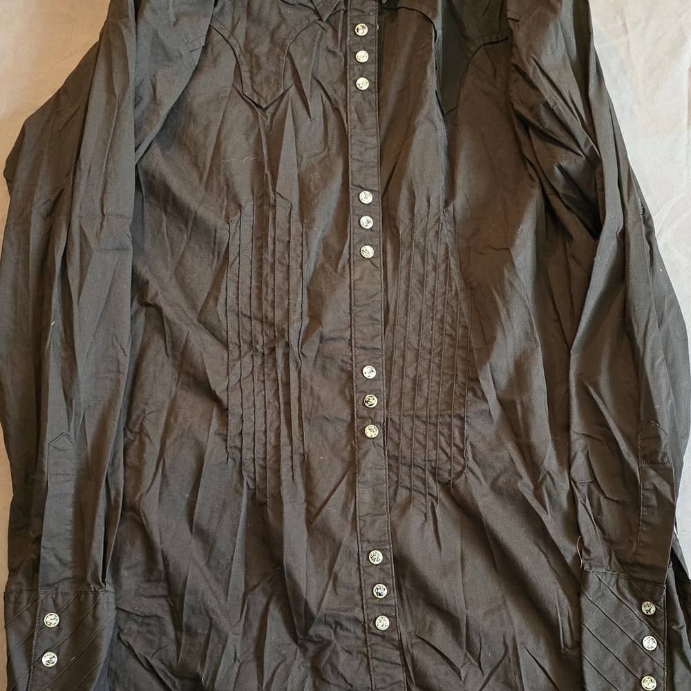 Aura Black Shirt with Silver Details